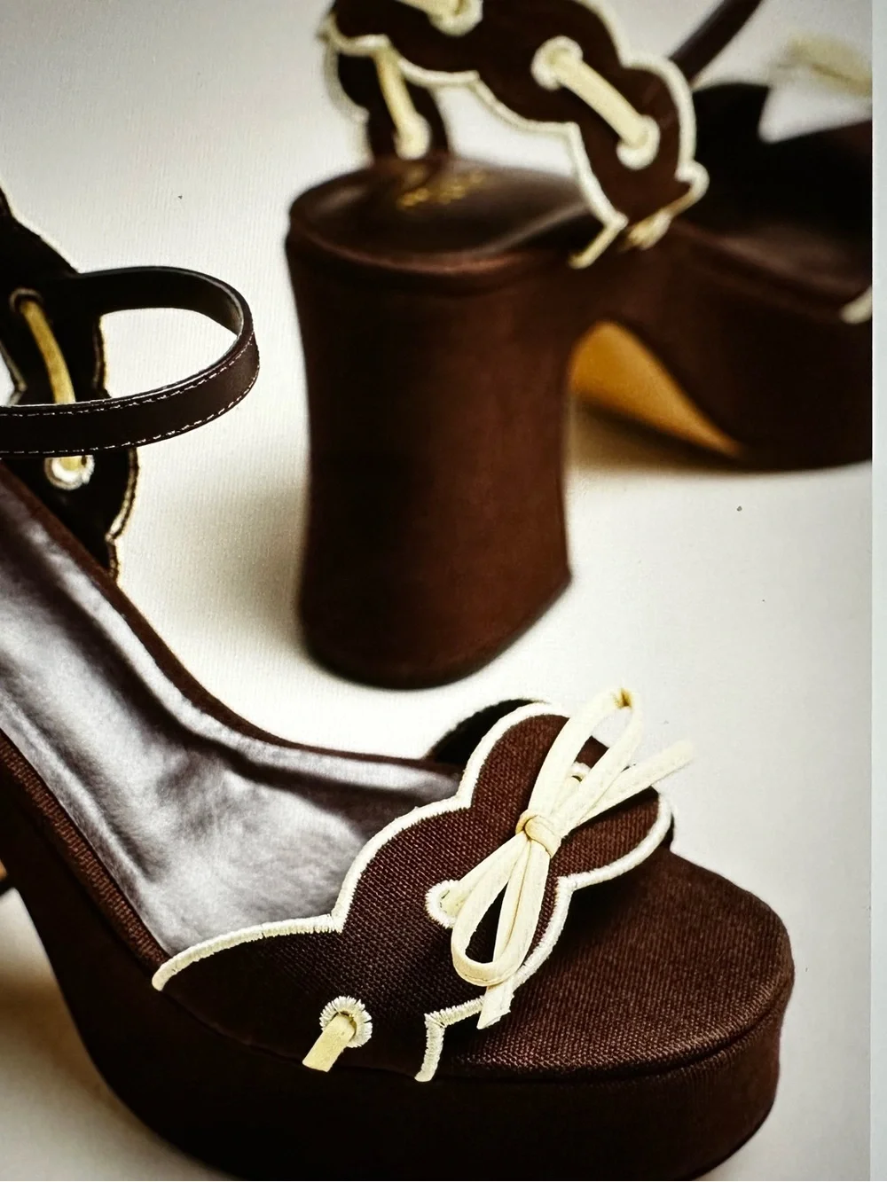 New in Box! Maeve Platform Block Heel Sandals in Dark Brown with Cream Trim 40